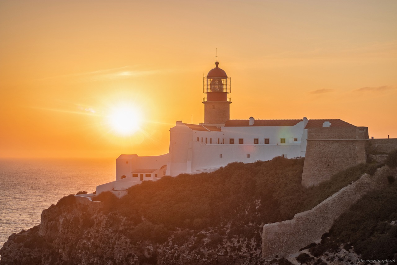 Algarve 5-Day Itinerary sagres ligthhouse